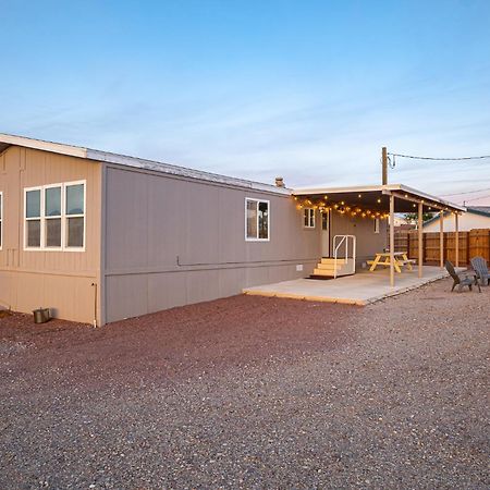 Magnificent & Tranquil Home, Mountain Views , 8 Mins To Casinos & River, Fire Pit, Bbq Bullhead City Εξωτερικό φωτογραφία